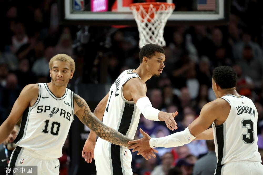 明了自己的 明了自己的