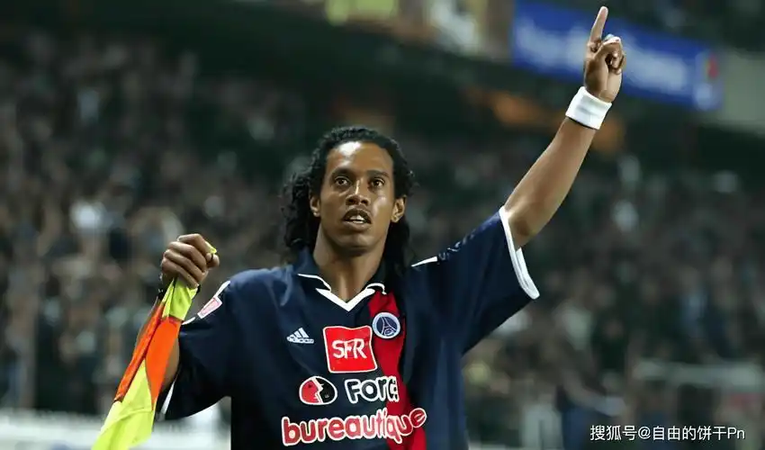 脚踏实地 脚踏实地