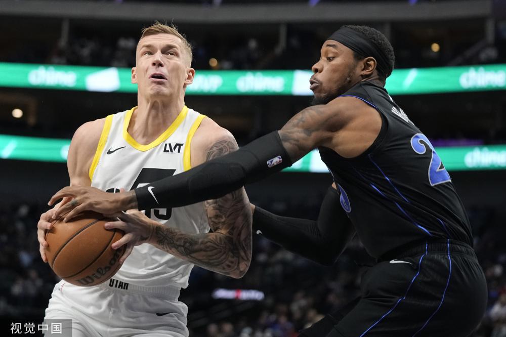 现了经济保 现了经济保