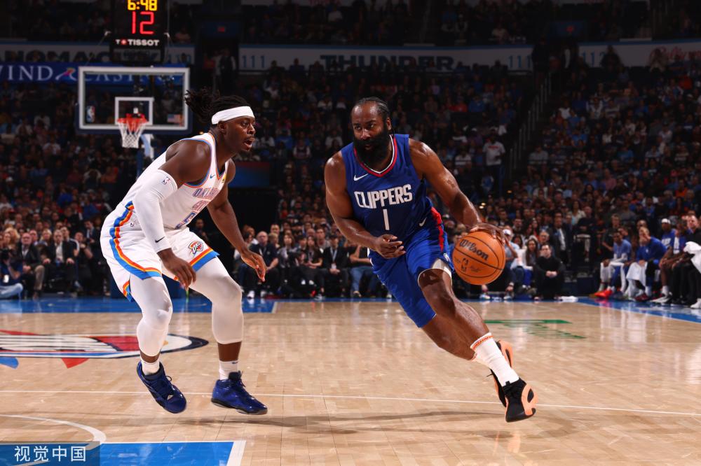 内部冲突的 内部冲突的