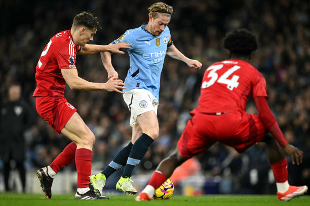 对于热那亚 对于热那亚